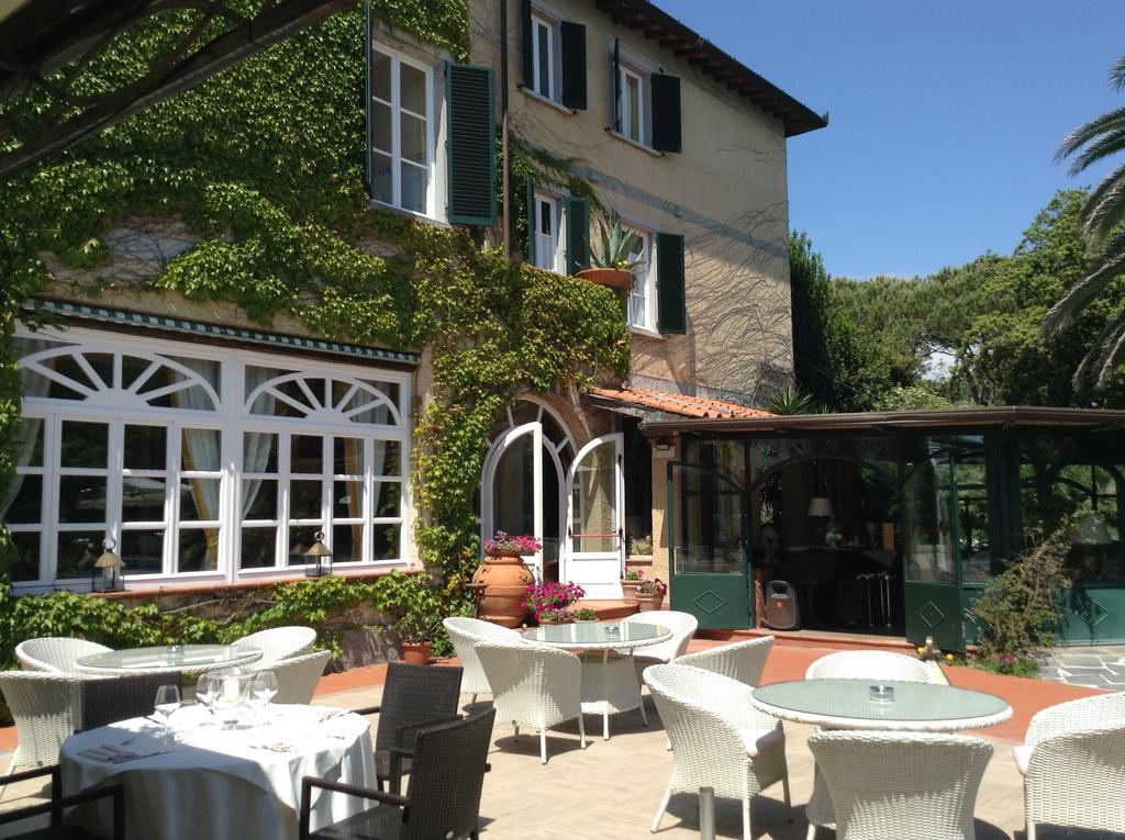 Hotel Villa Maremonti Marina di Massa Exterior photo